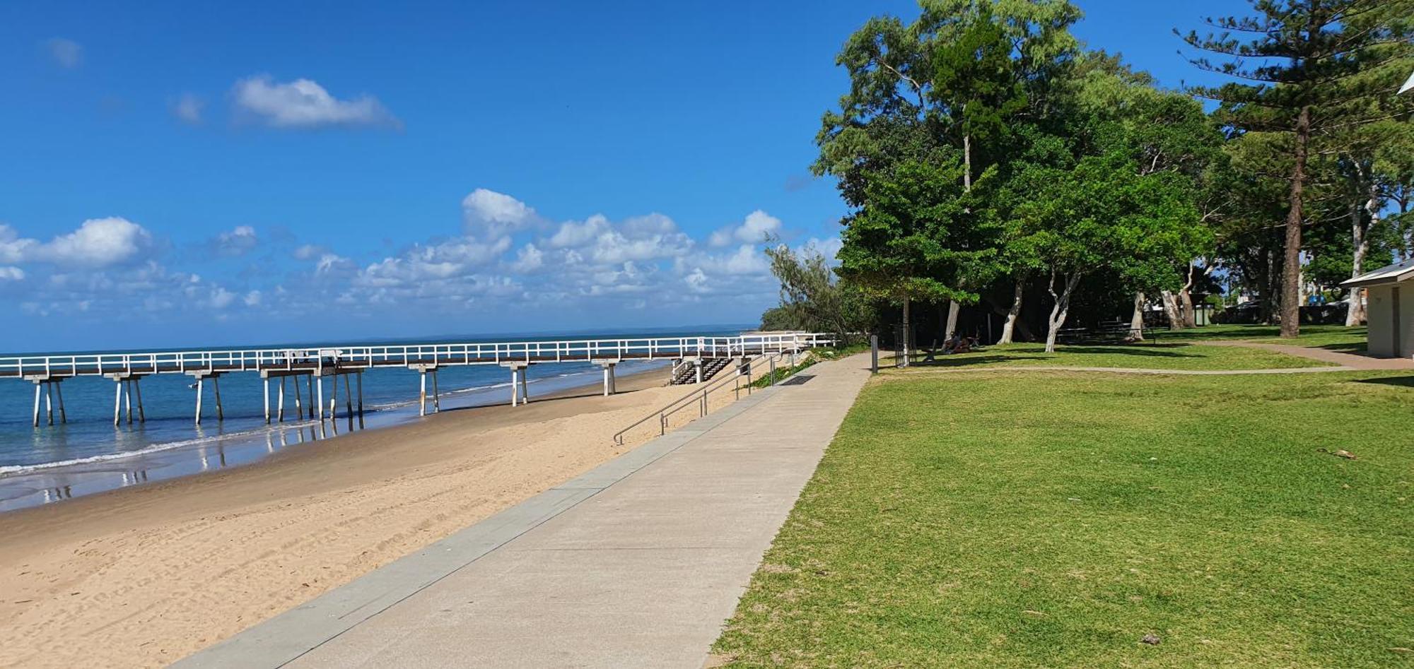 Villa Venezia Apt 3 - Spacious Hervey Bay Beachfront Apartment Exterior foto